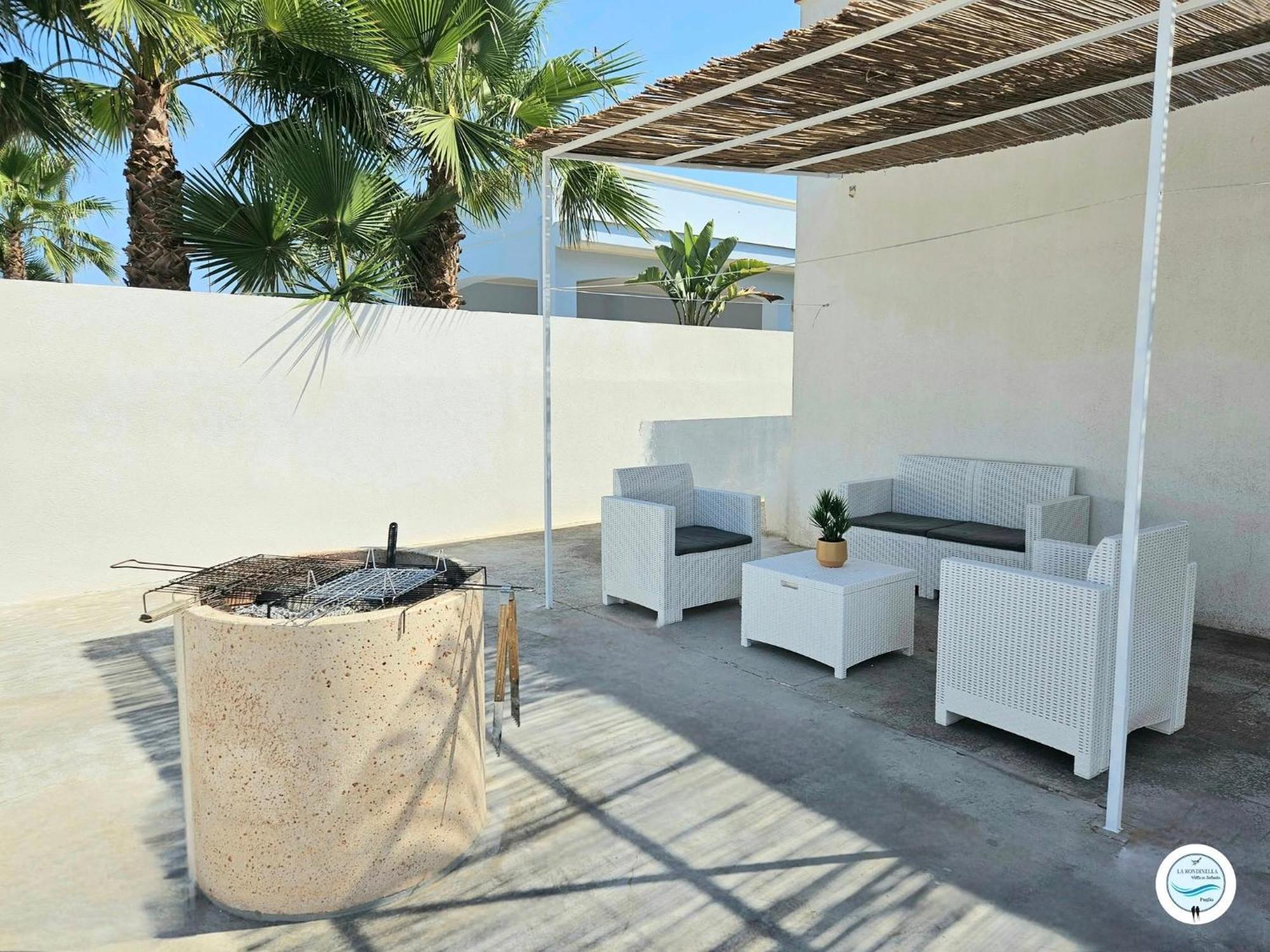 Villa La Rondinella - Torre San Giovanni Bagian luar foto
