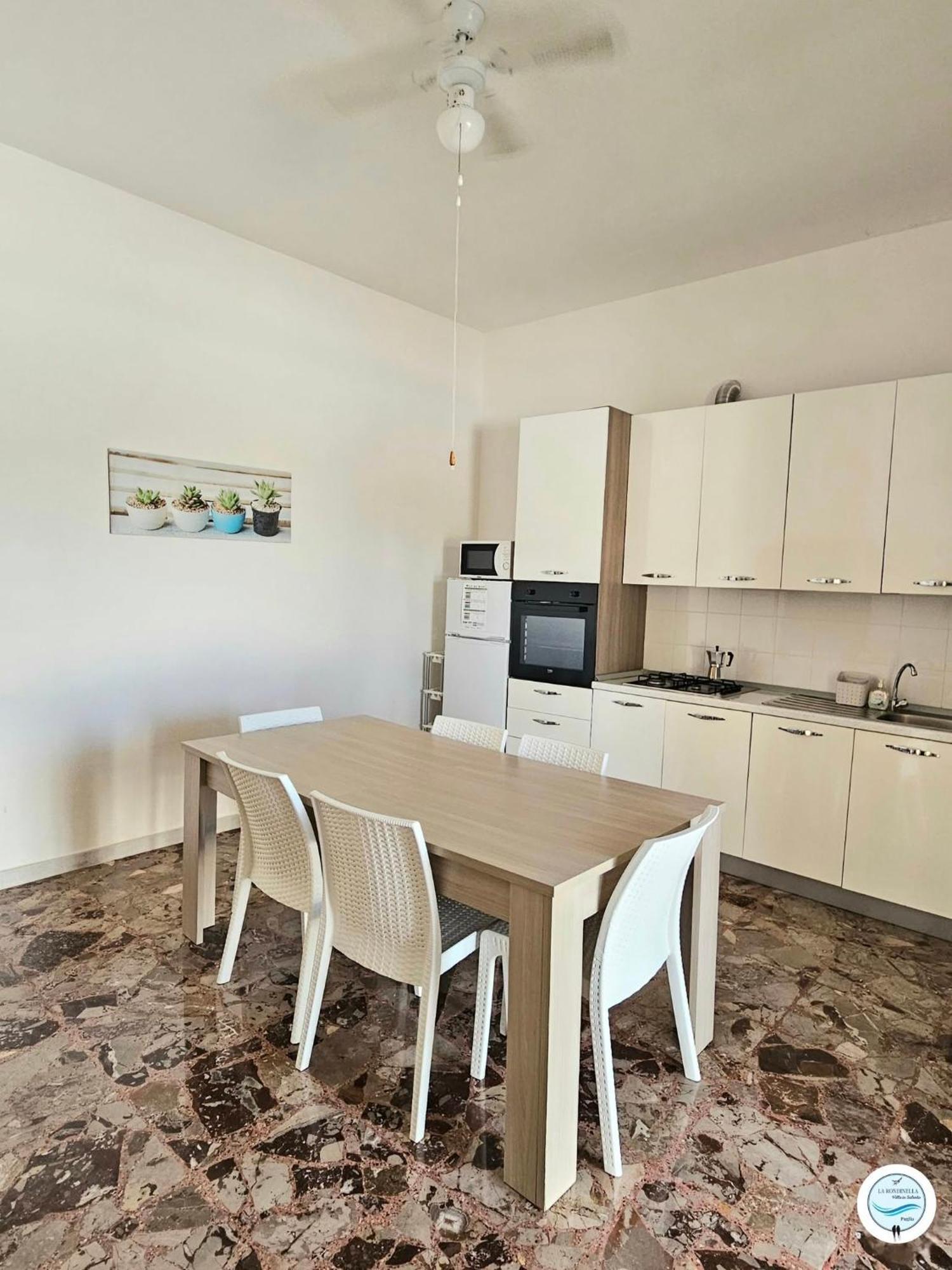 Villa La Rondinella - Torre San Giovanni Bagian luar foto
